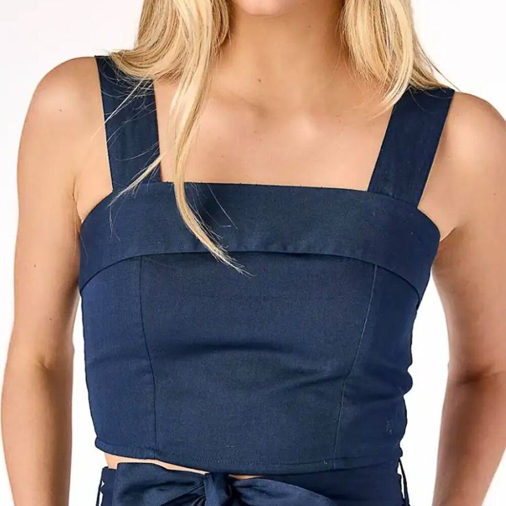 Cake for Dinner| Roxy Top | Navy | M - Picture 6 of 6